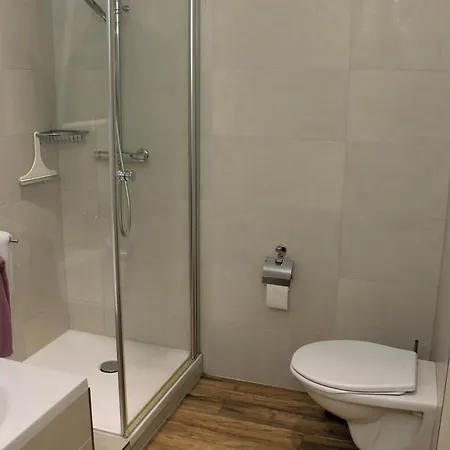 Moderne 3-zimmerwohnung, An Skipiste, Mit Aussicht