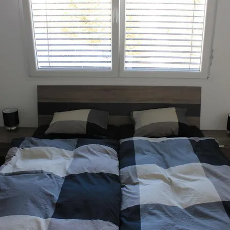 Apartment Moderne 3-zimmerwohnung, An Skipiste, Mit Aussicht